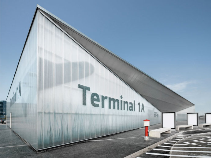 維也納機(jī)場(chǎng)導(dǎo)示系統(tǒng)設(shè)計(jì) 導(dǎo)示系統(tǒng)設(shè)計(jì)