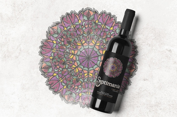 簡約與精致并存的法國葡萄酒包裝設(shè)計